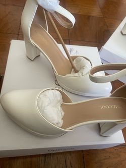 New Chunky heels White 8.5 & 9