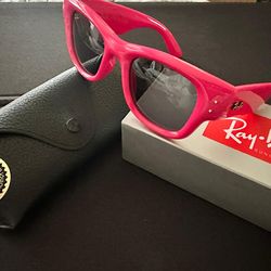Ray ban
