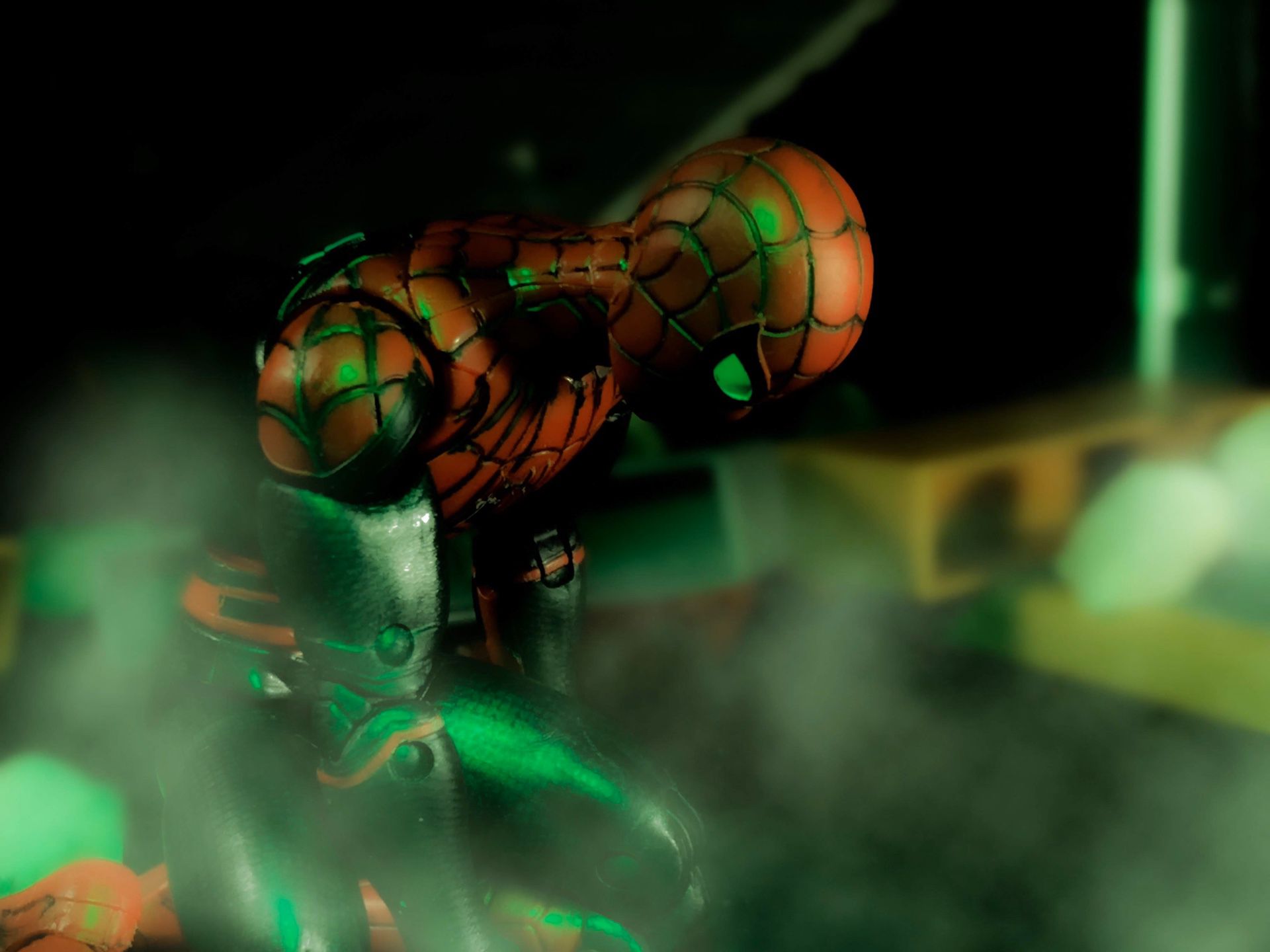 Marvel Legends FFH Spider-Man action figure