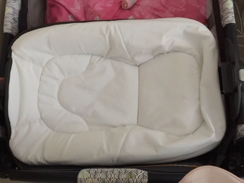 Replacement Reversible Napper/Changer for Graco Pack N Play