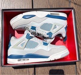 Jordan 4 Military blue Retro
