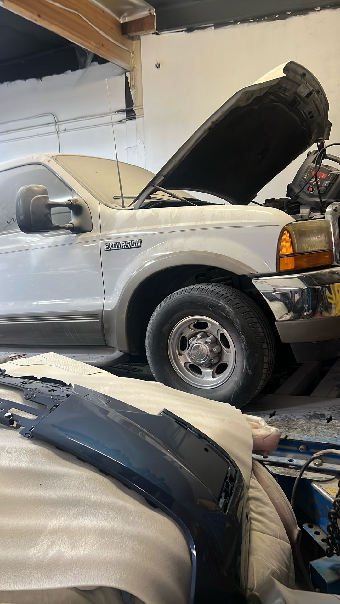 2000 Ford Excursion