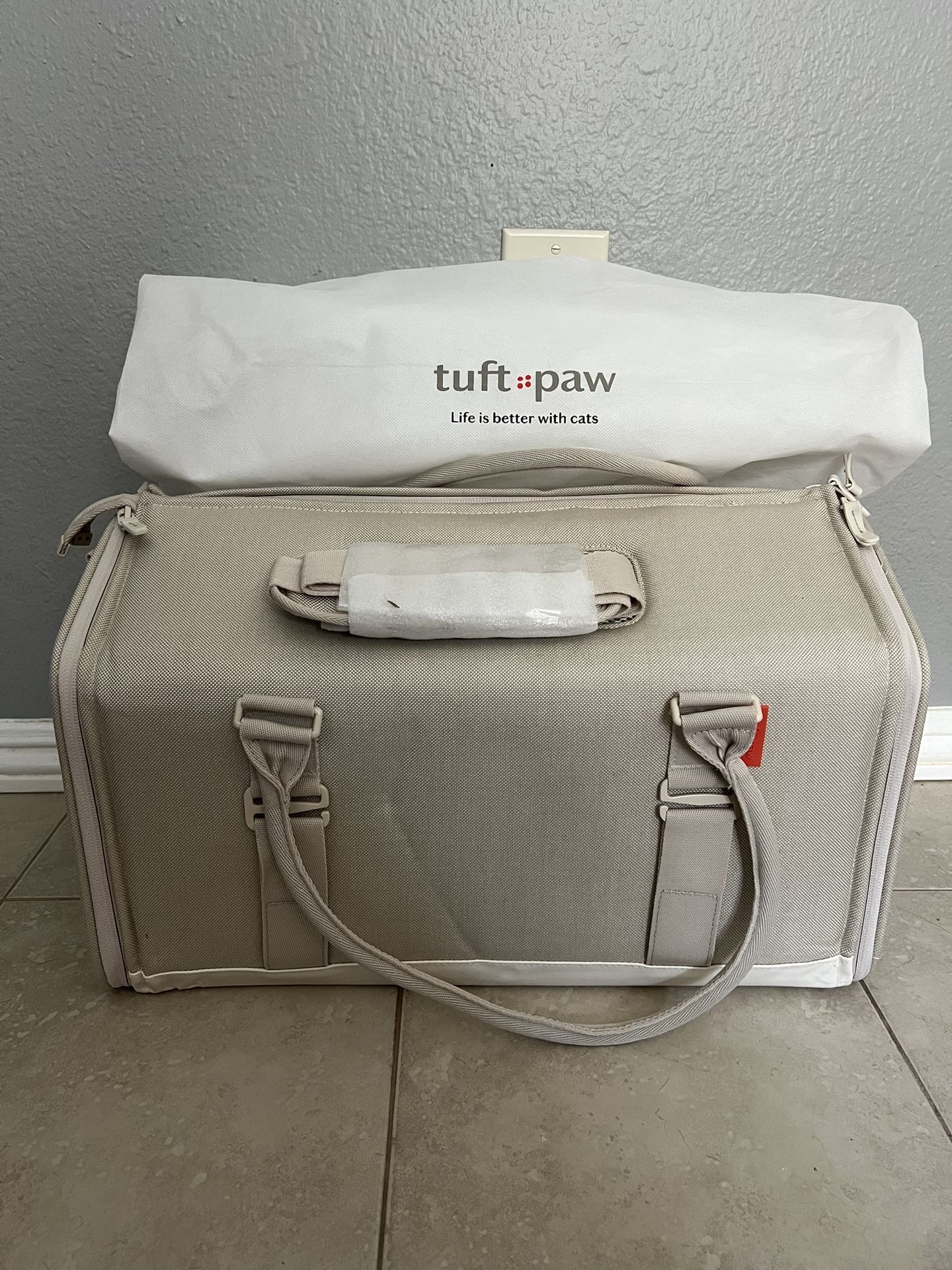 Pet carrier