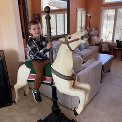 Carousel horse