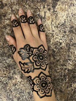 Instant Henna Stencil Includes Golecha Henna Cone  Thumbnail