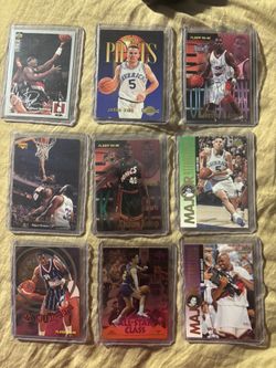 Basketball vintage card lot