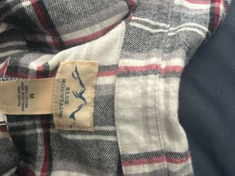 Blue Mountain Men’s Plaid Flannel Button-Up Shirt Medium