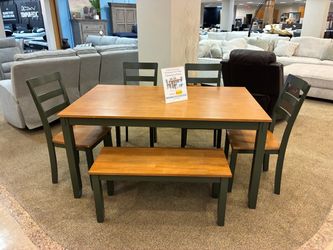 Dining set