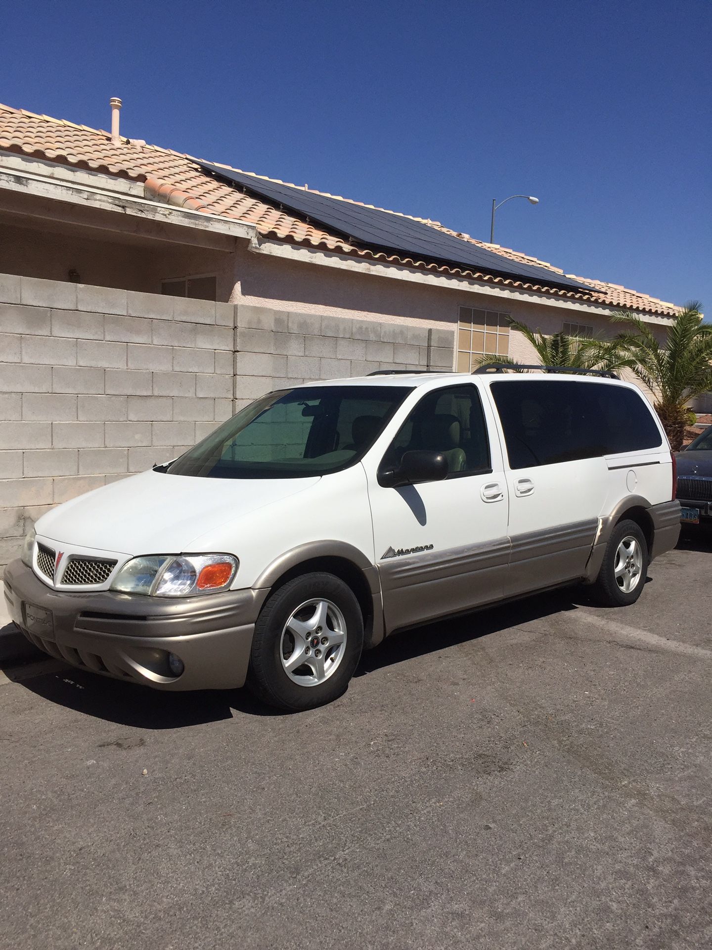 2004 Pontiac Montana