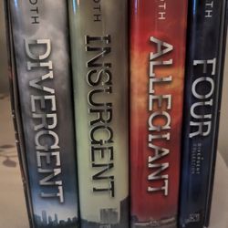 Divergent Series Four-Book Hardcover Gift Set

