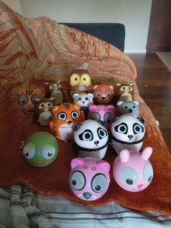 Zoo tunes and Groove pal speakers