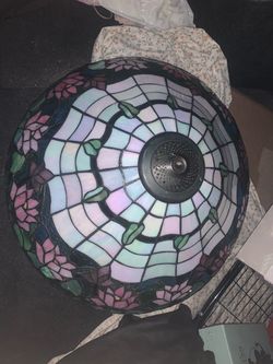 Tiffany-Style Stained Glass Lamp Shade
