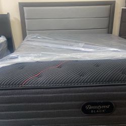 New Gray Upholstered Queen Size Bedroom Set