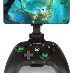 Mobile Gaming Controller 