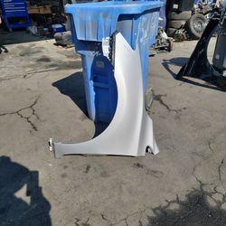 16/18/19 Sentra Left Fender $300