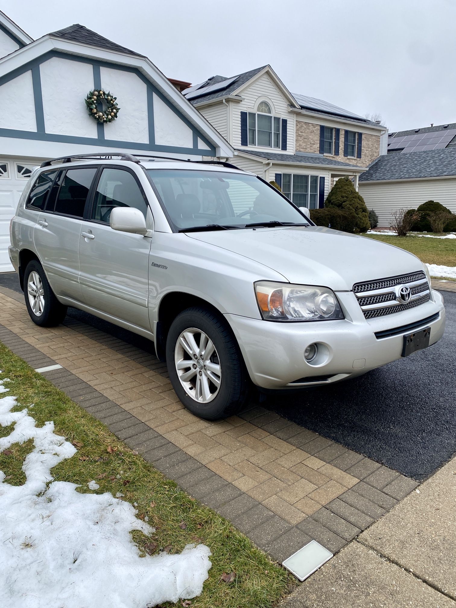 2006 Toyota Highlander Hybrid for Sale in Wheeling, IL - OfferUp