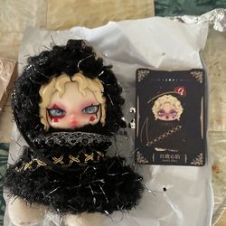 pop mart skull panda