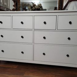 Ikea Dresser En Buenas Condiciones 