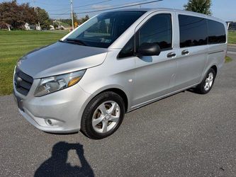 2016 Mercedes-Benz Metris