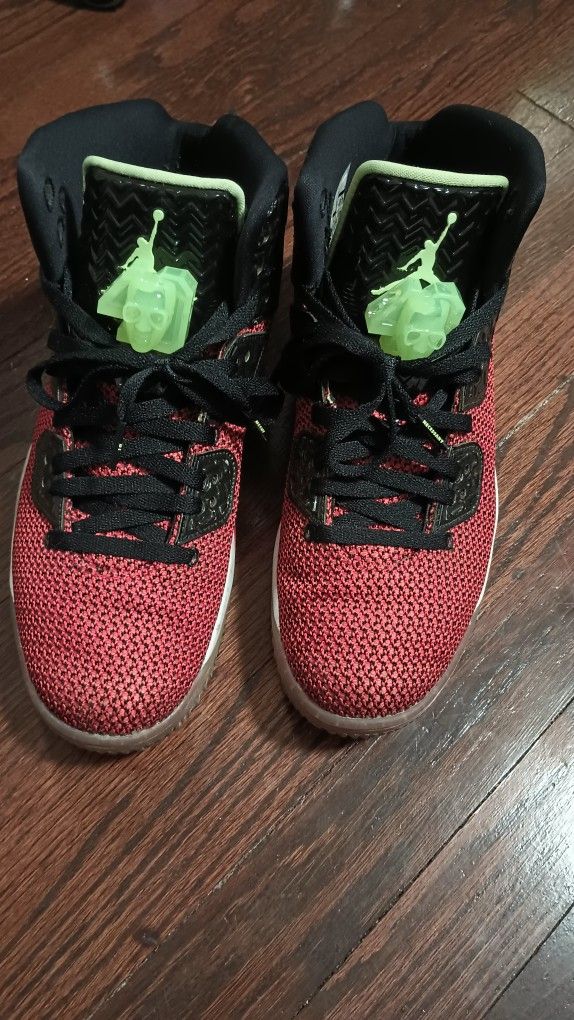 Nike Air Jordan 819952 605 Spike 40 Ghost Green Red/Green  display picture 3