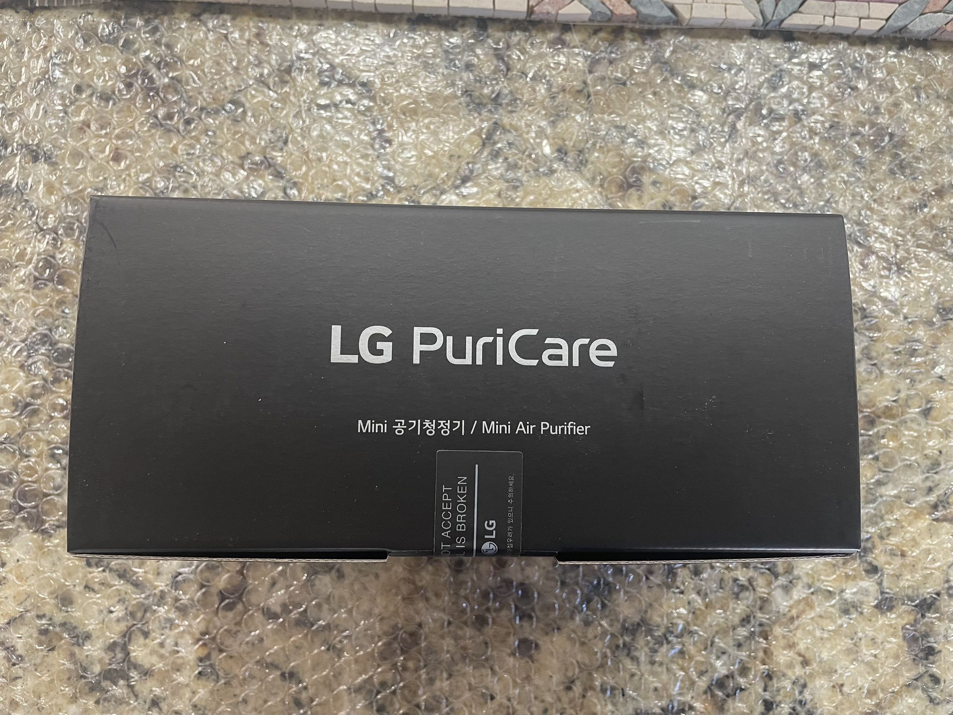 LG Puricare Mini Air Purifier New In Box