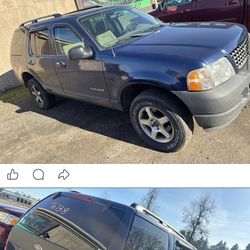 2004 Ford Explorer