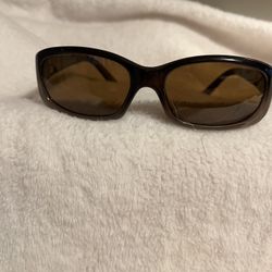 LIKE NEW”MAUI JIM “PUNCHBOWL SUNGLASSES WITH POLARIZED LENSES 