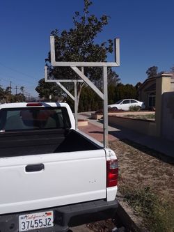 Lader and rack