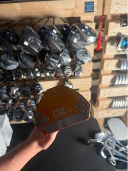 Lab putter