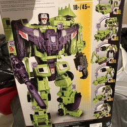 Transformers Combiner Wars Devastator