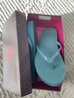 Tory burch flipflops