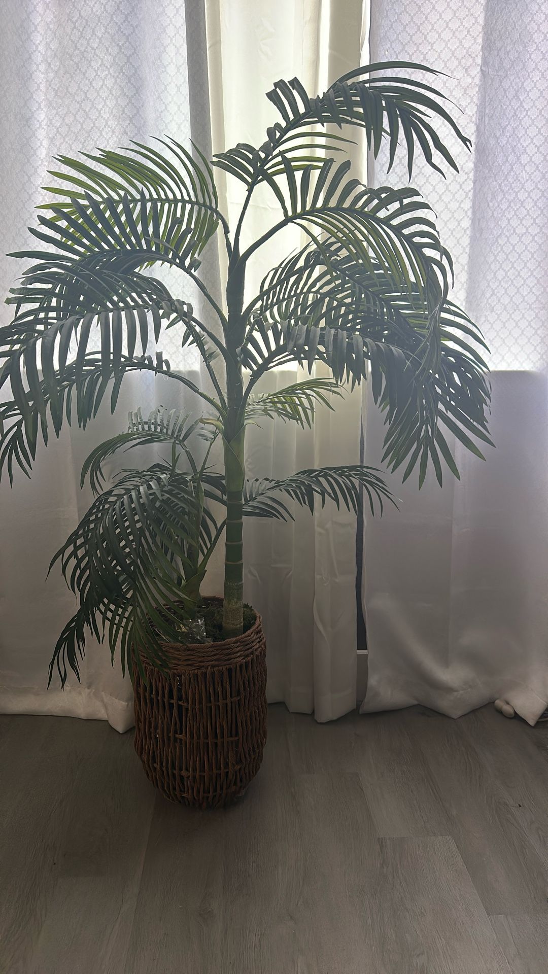 FAKE PALM TREE / DECORATION