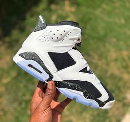 Air Jordan 6 Retro “Oreo”