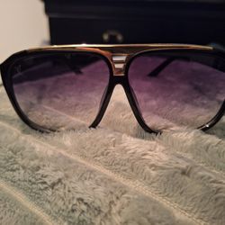 Louis Vuitton Sun Glasses