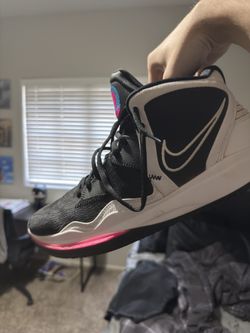 Kyrie infinity size 11.5