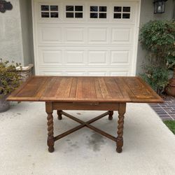 Antique Expanding Pub Kitchen Table 1(contact info removed)