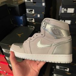 Nike Air Jordan 1 Japan Size 7.5 9.5 11