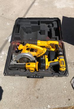 DEWALT