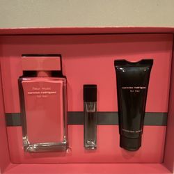 Narcisco Rodriguez Perfume Set