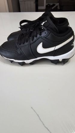 Jordan 1 kids football cleats