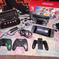 Used Nintendo Switch Console bundle
