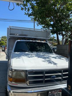 Truck Ford 1992 white