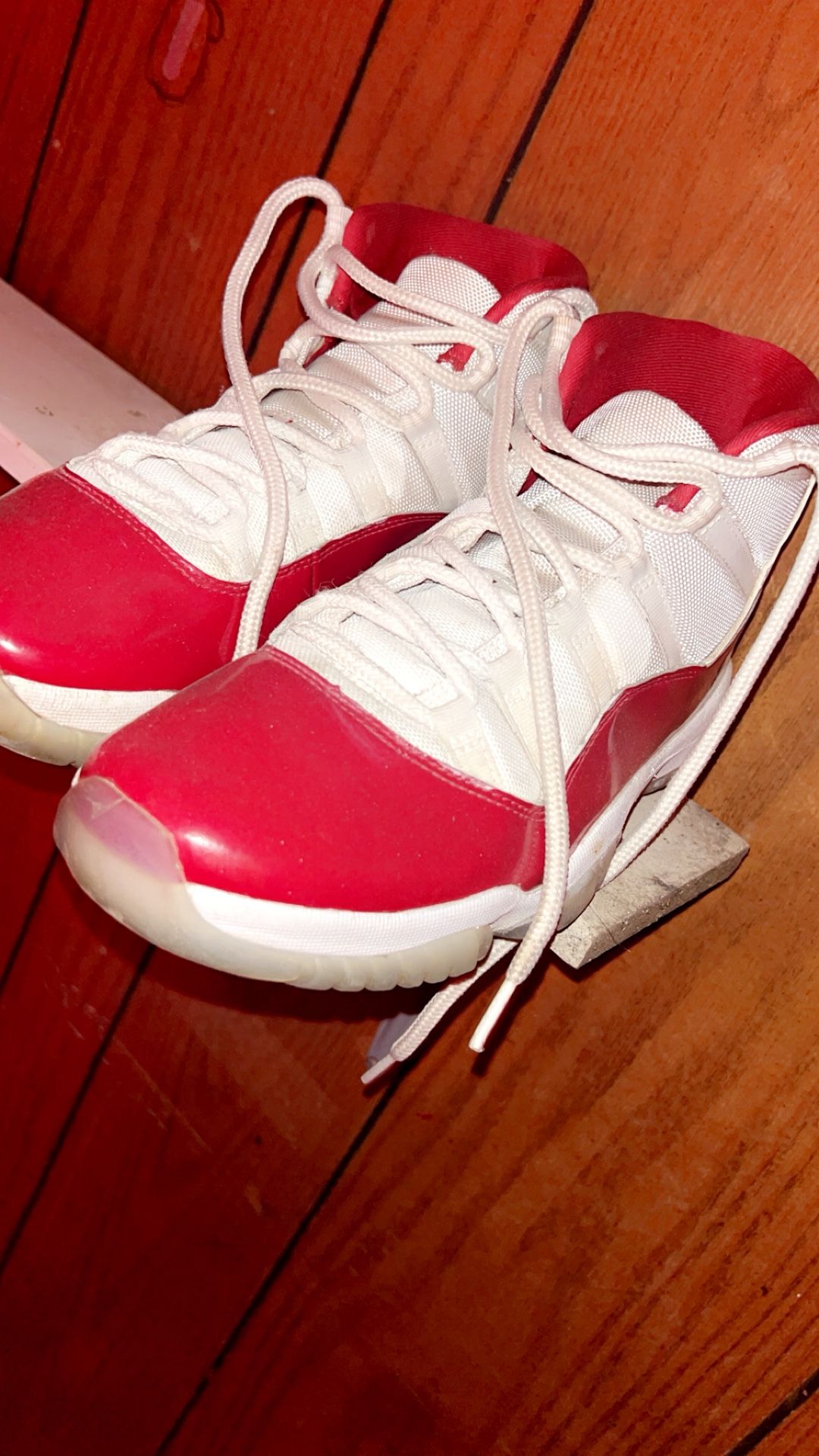 jordan 11 cherry 2022