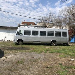 1989 cummins inline 6 diesel engine Conversion  Bus Motor Home