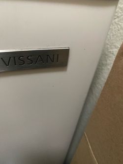Vissani Appliance