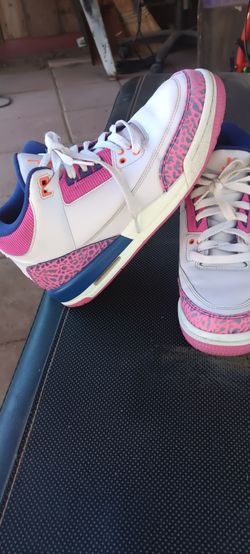 Jordan's  Size 6 In Women 