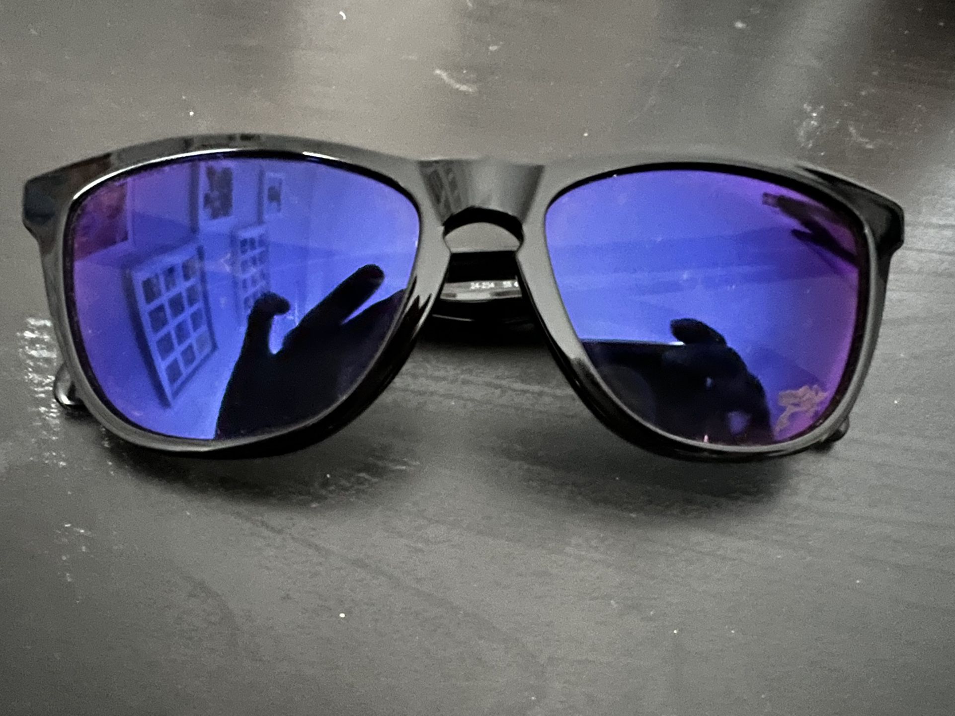 Oakley Frogskins Sunglasses for Sale in San Diego, CA - OfferUp