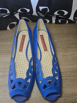 Vintage Style BAIT shoes Size 7