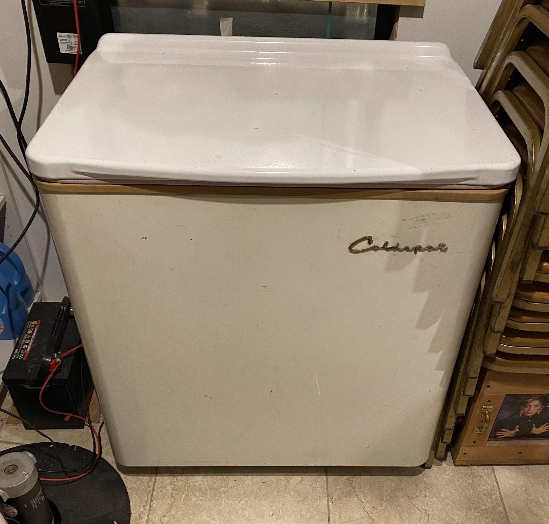 Vintage Deep Freezer for Sale in Des Plaines, IL OfferUp