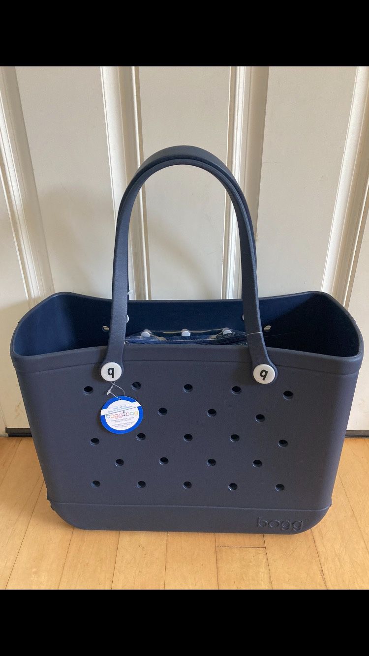 Original BOGG BAG Large, Navy for Sale in Amity Harbor, NY